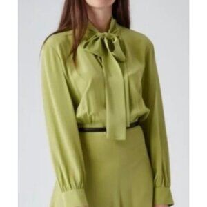 Gucci Uniform Collection Silk Bow Tie Neck Blouse Top Green 38